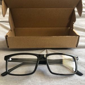 Unworn non-prescription glasses